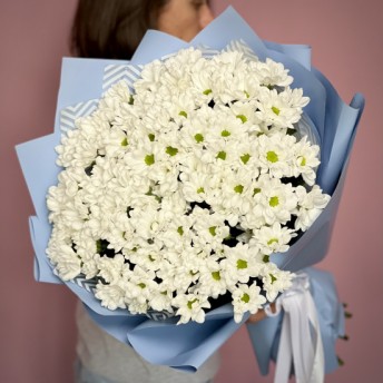 Букет з 19 кущових хризантем.