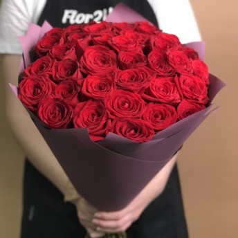 Букет из 35 красных роз (60 см)