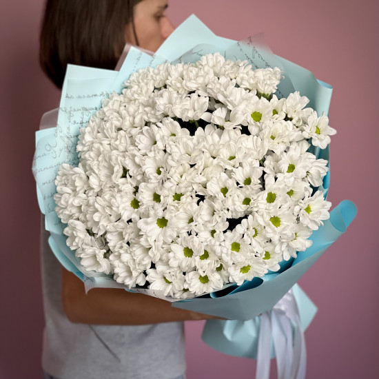 Букет з 25 кущових хризантем.